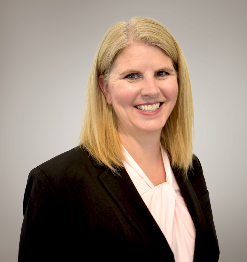 Headshot of Carrie McIntyre, Controller at All in One Accounting